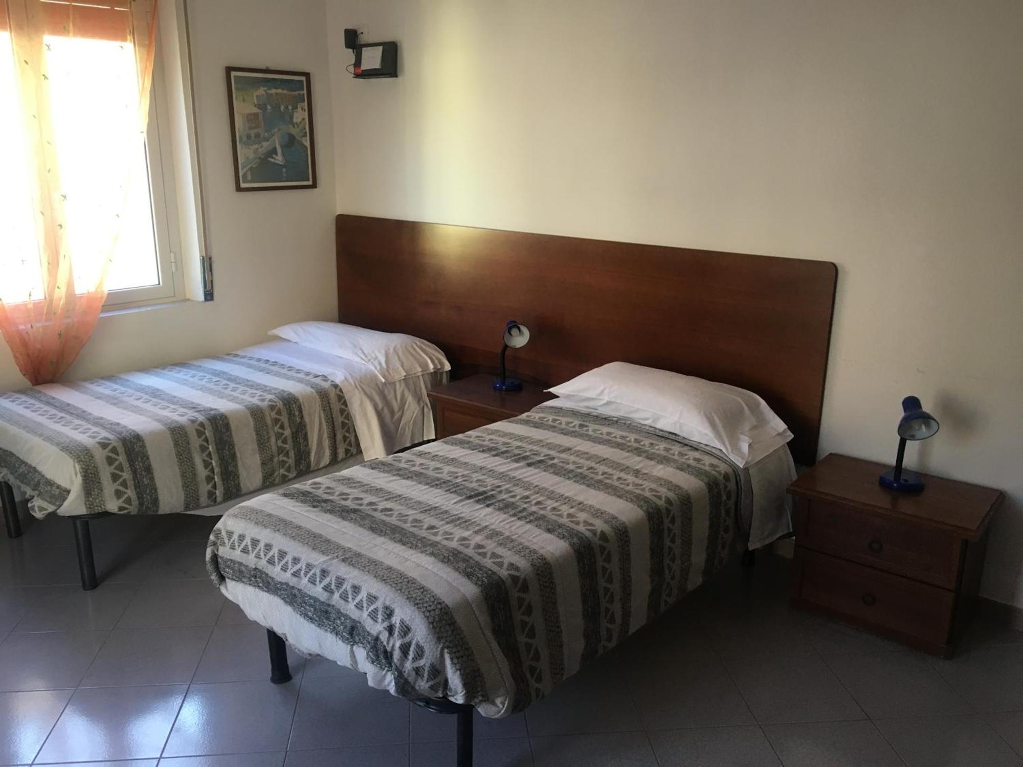 Appartamento Miramare, 2 Camere, Cucina, Bagno, فنتيميليا المظهر الخارجي الصورة